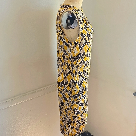 🌸Tory Burch 100% Silk Yellow and Brown Geometric Print Dress‎ - Picture 2 of 9
